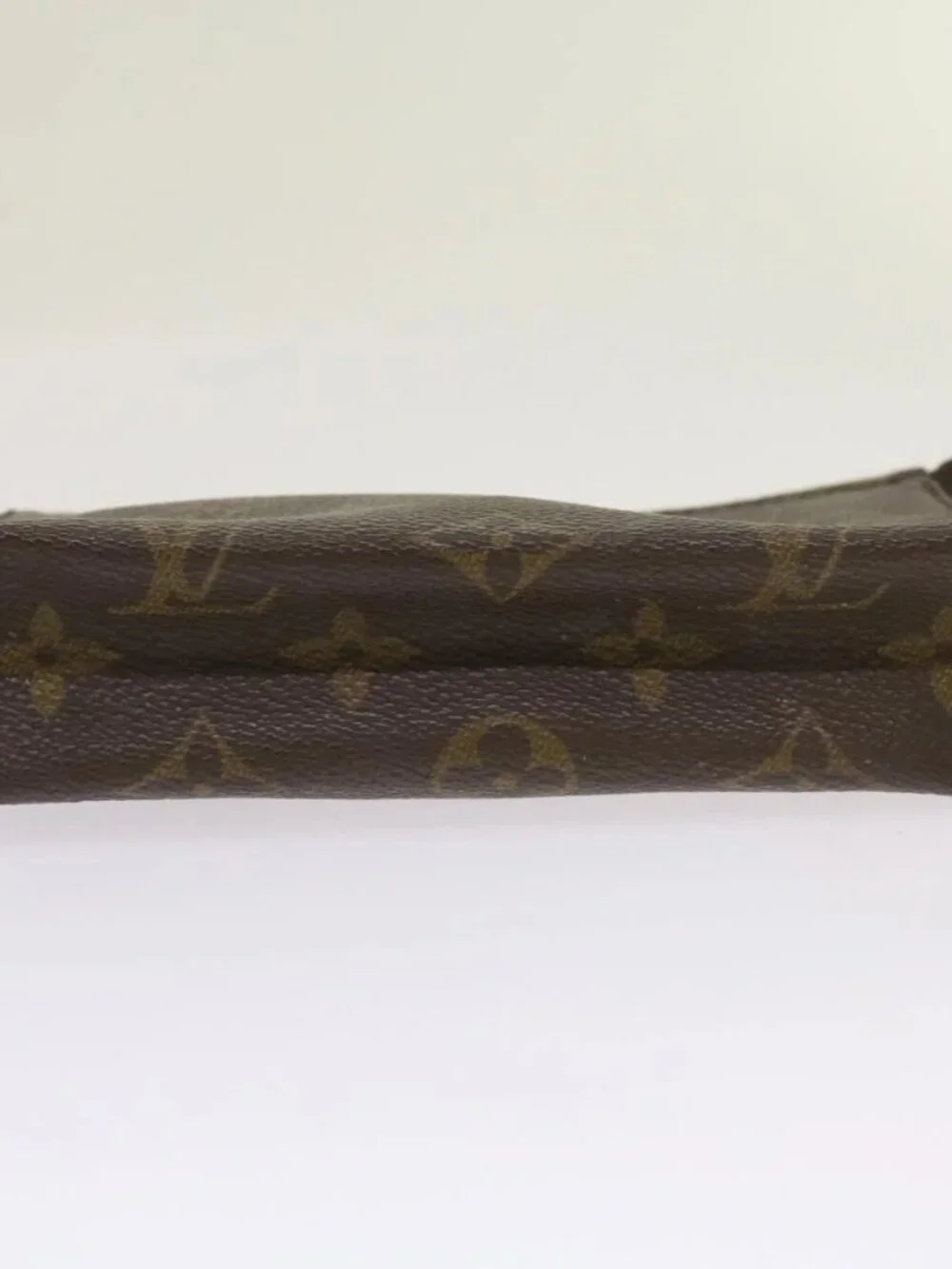 LOUIS VUITTON Monogram Poche Toilette 15 Pouch M47546 LV Auth
